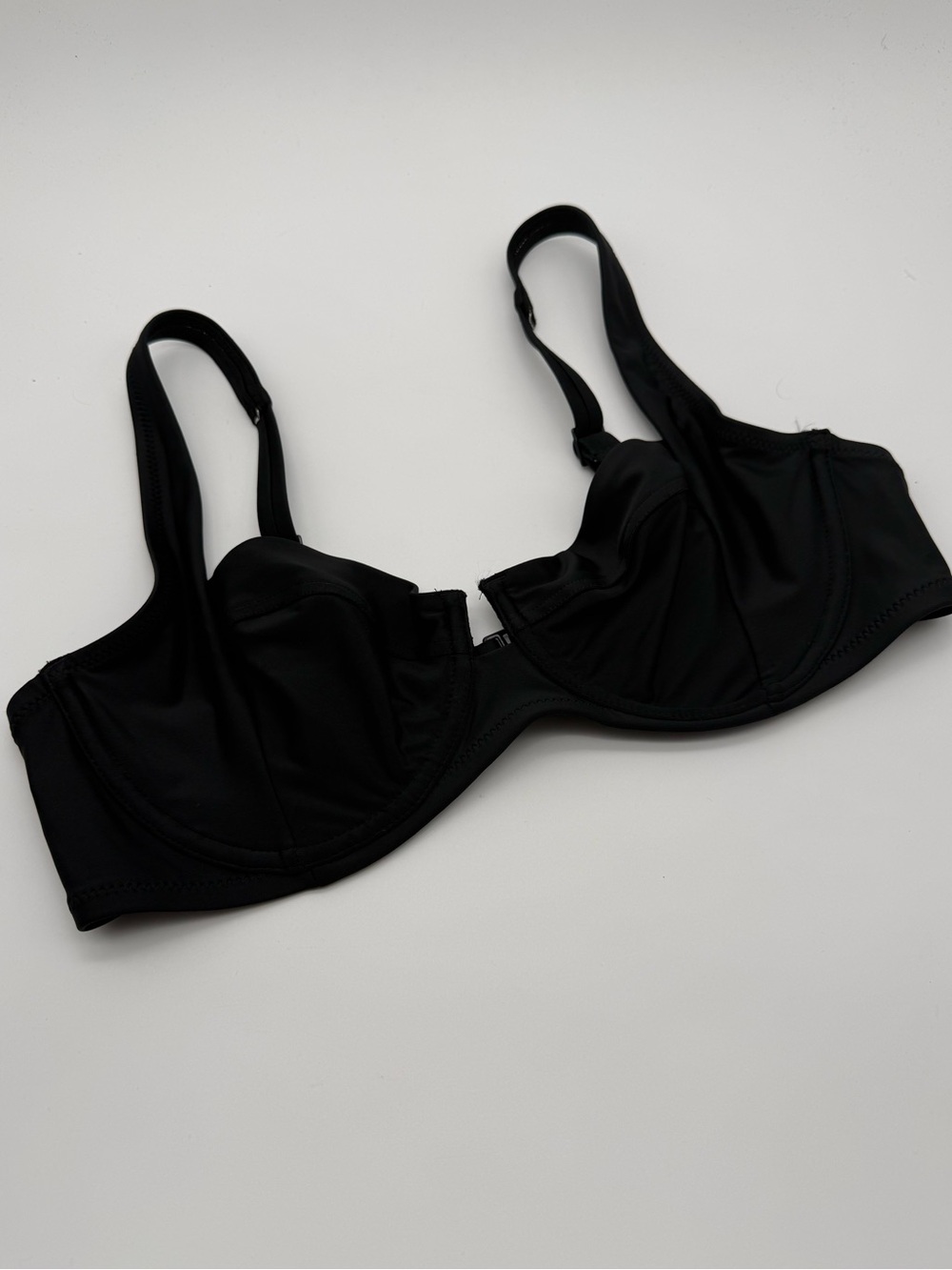 Aerie Real Good Black Underwire Bikini Swim Top 36C UPF 50